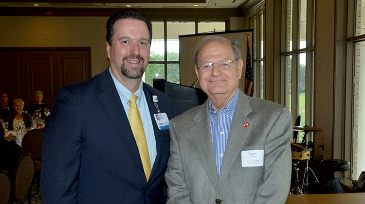Volunteer-of-the-Year-2015--Larry-Duyka